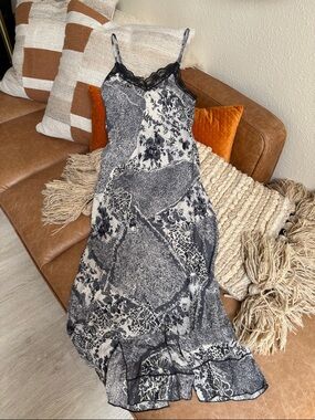 Newport News Grey and Black Print Rayon Maxi Slip Dress